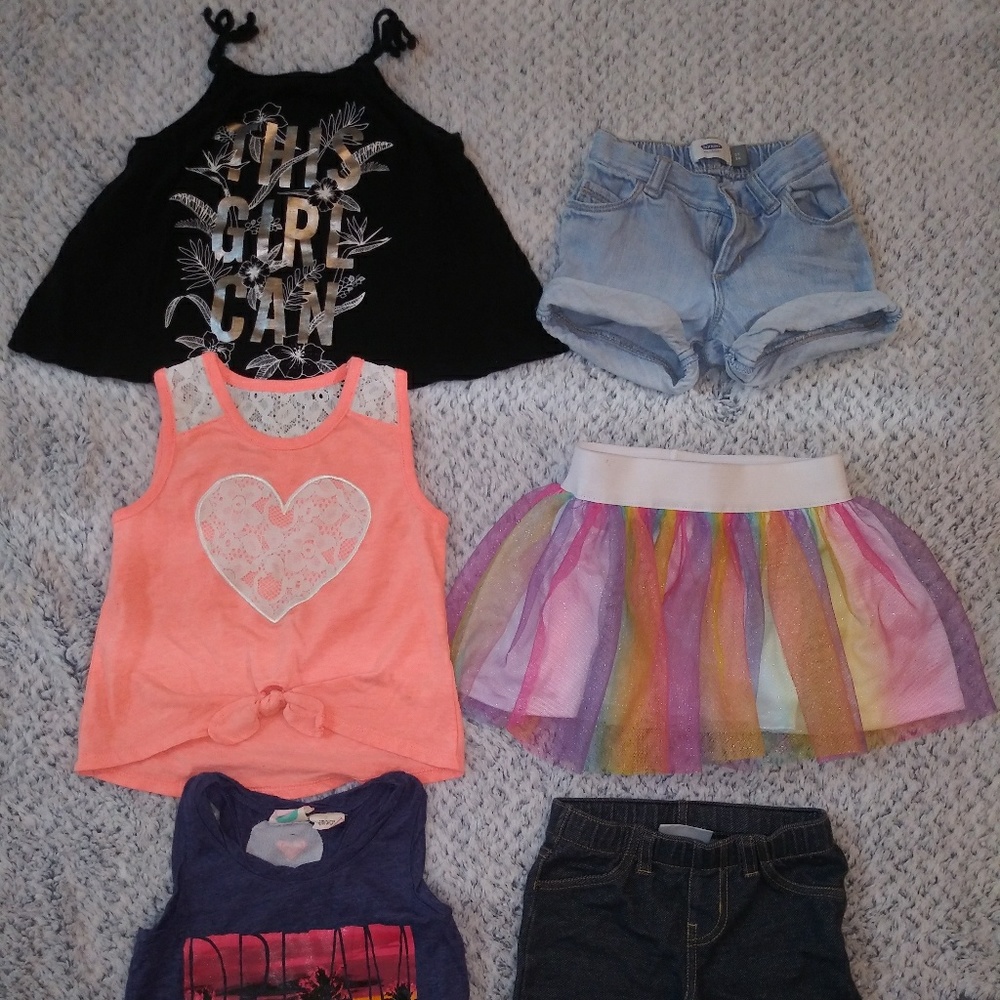 Girls clothes bundle 6total